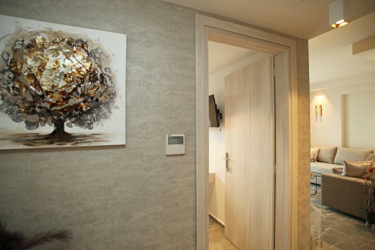 חניוטי Athinais Luxury Apartments מראה חיצוני תמונה