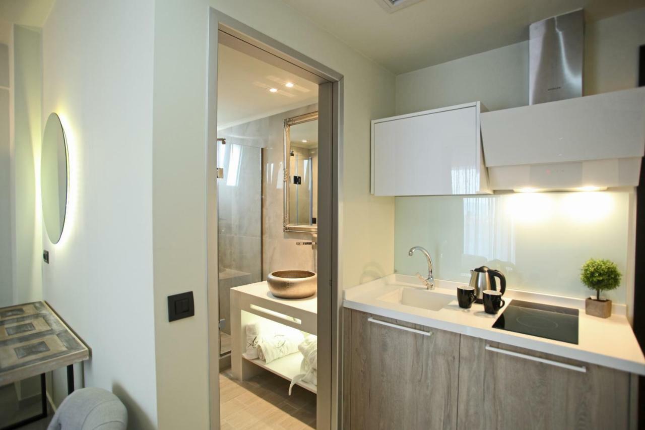 חניוטי Athinais Luxury Apartments מראה חיצוני תמונה
