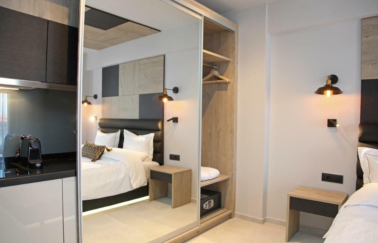חניוטי Athinais Luxury Apartments מראה חיצוני תמונה