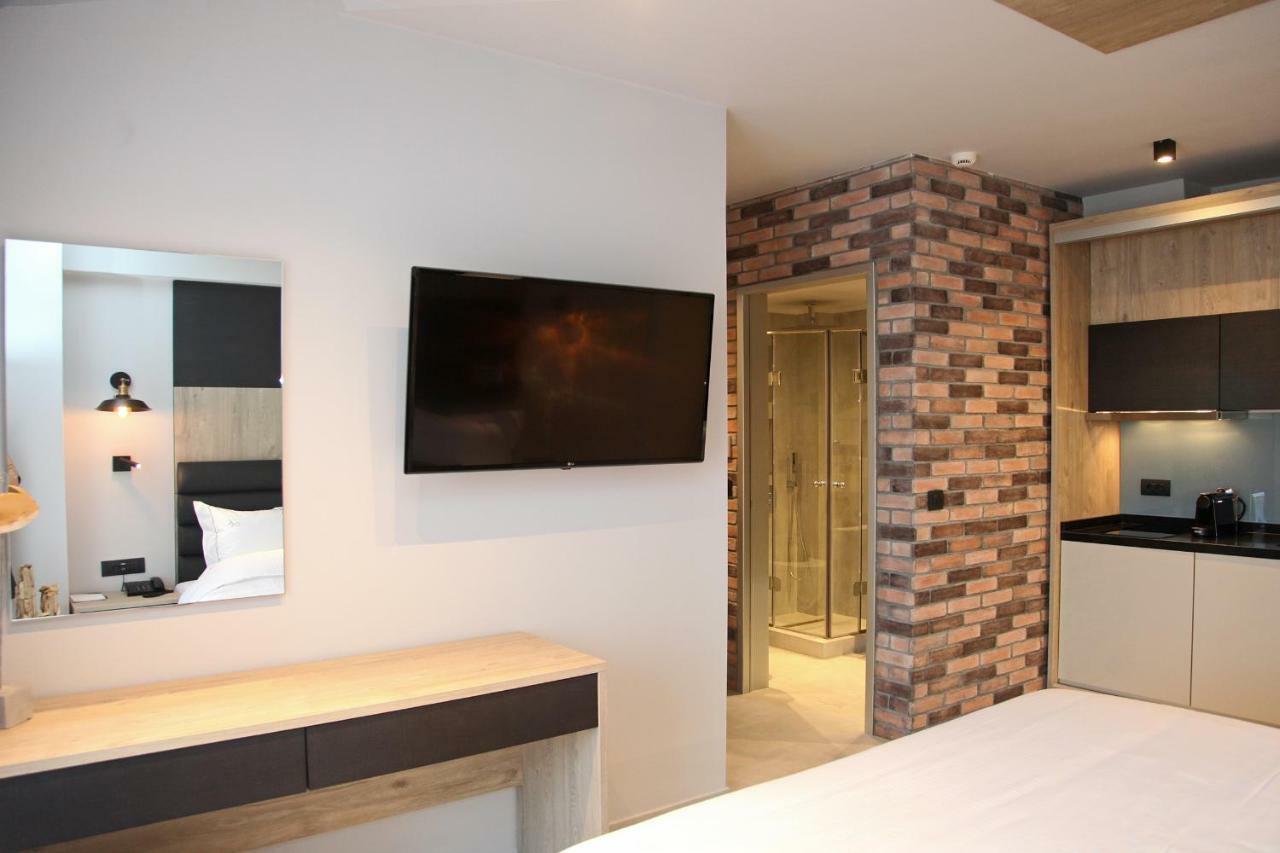 חניוטי Athinais Luxury Apartments מראה חיצוני תמונה